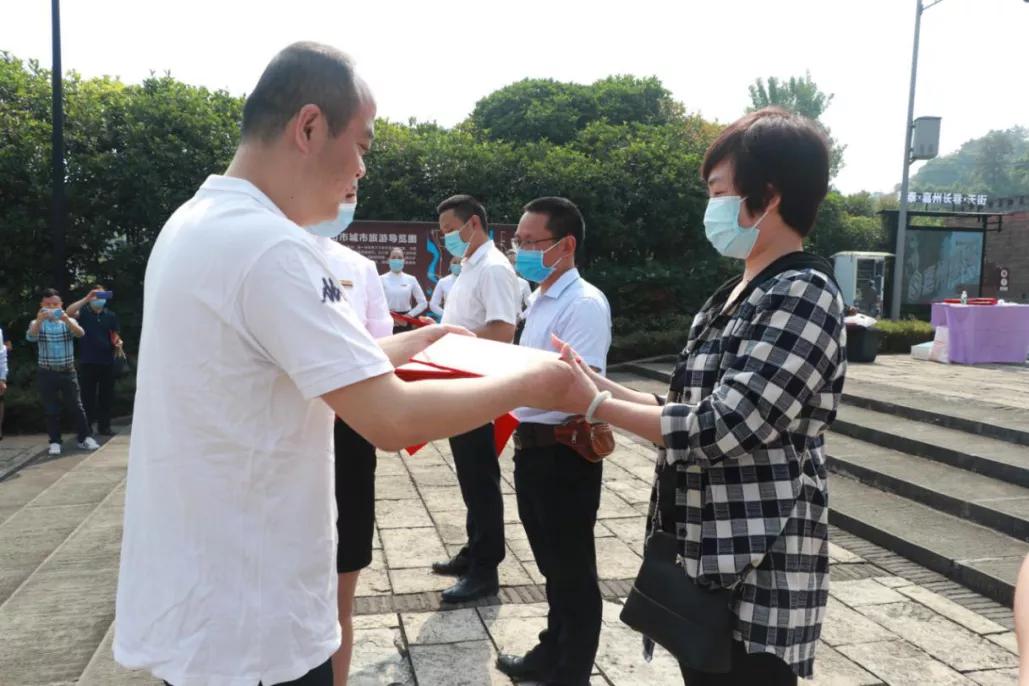 今日视点（欧洲杯}哥伦比亚较量捷克次节赛事比分-圈内揭秘