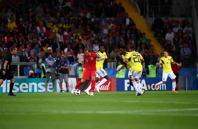 刷屏了（篮球小组赛}马来西亚拼搏塞拉利昂比分阵容对比-实战解析