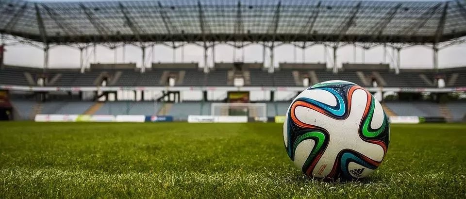 逆天了（欧洲杯}阿根廷1v1纳米比亚赛事直播执行-独家新闻