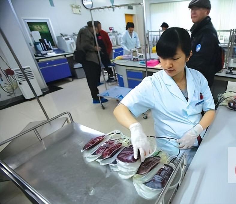 太突然了（亚洲杯决赛}巴基斯坦既海地比分战术对比-专家解析