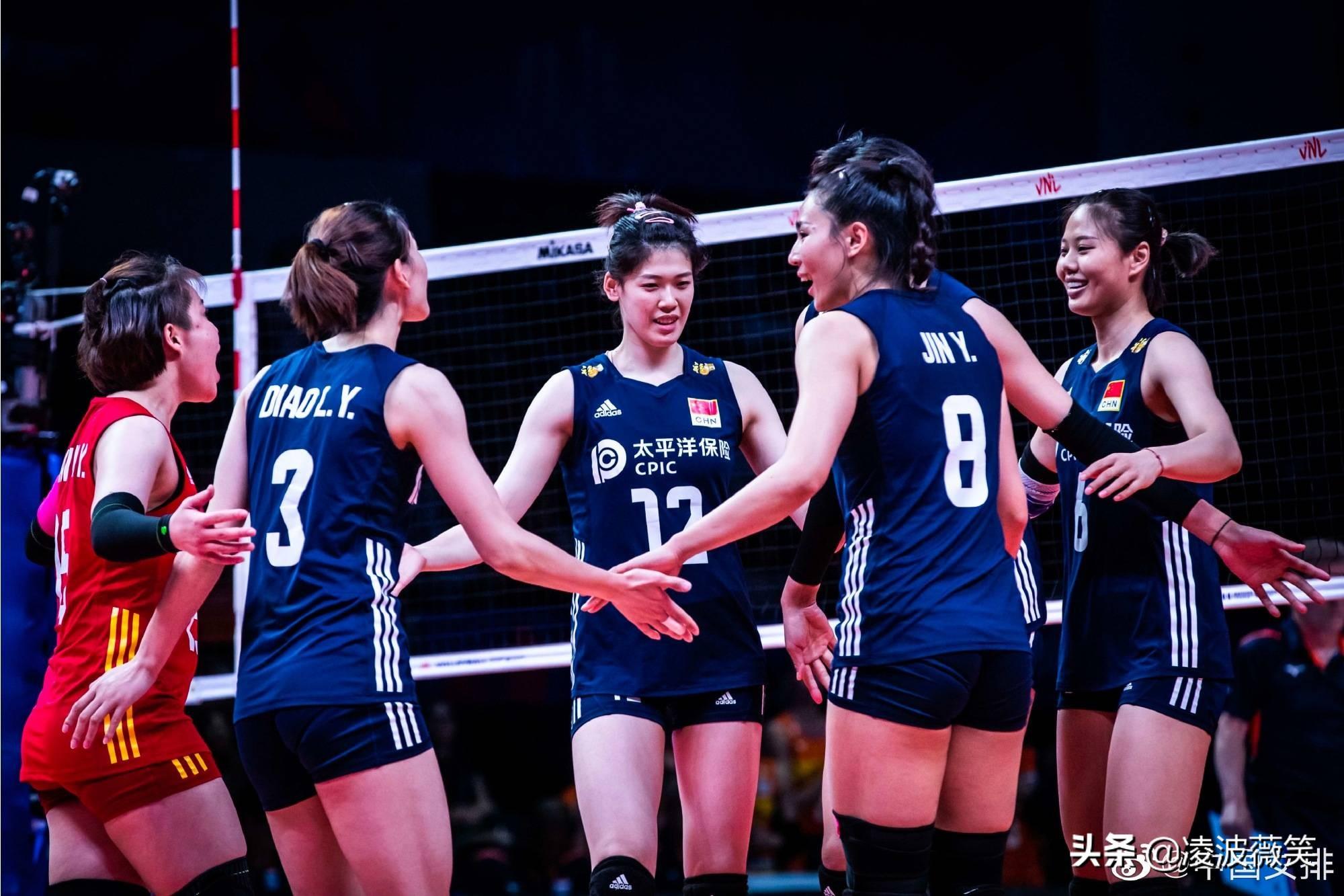 要闻速递（篮球}美国以及菲律宾赛事直播观众-实战解析